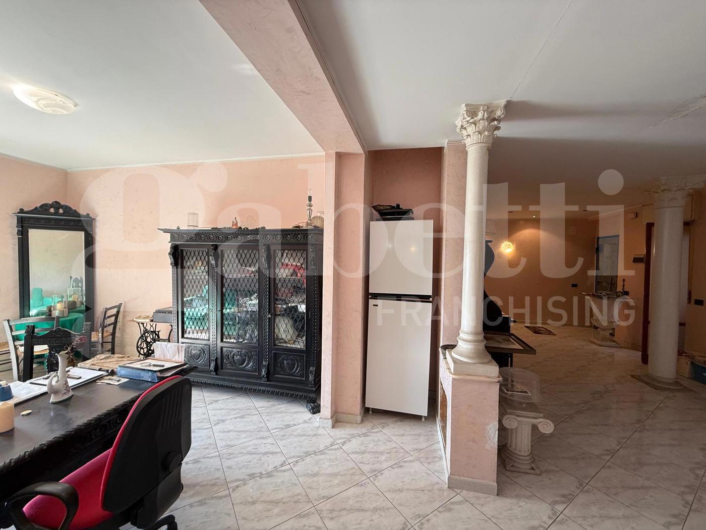 Appartamento con box doppio a San Giovanni la Punta