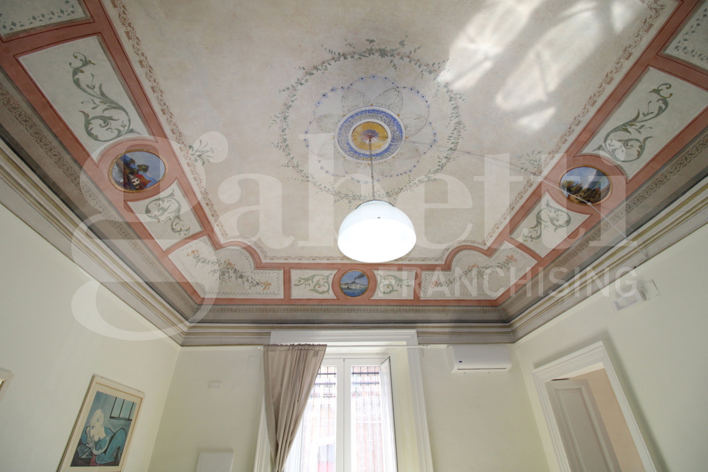 Ufficio in vendita a Aci Castello