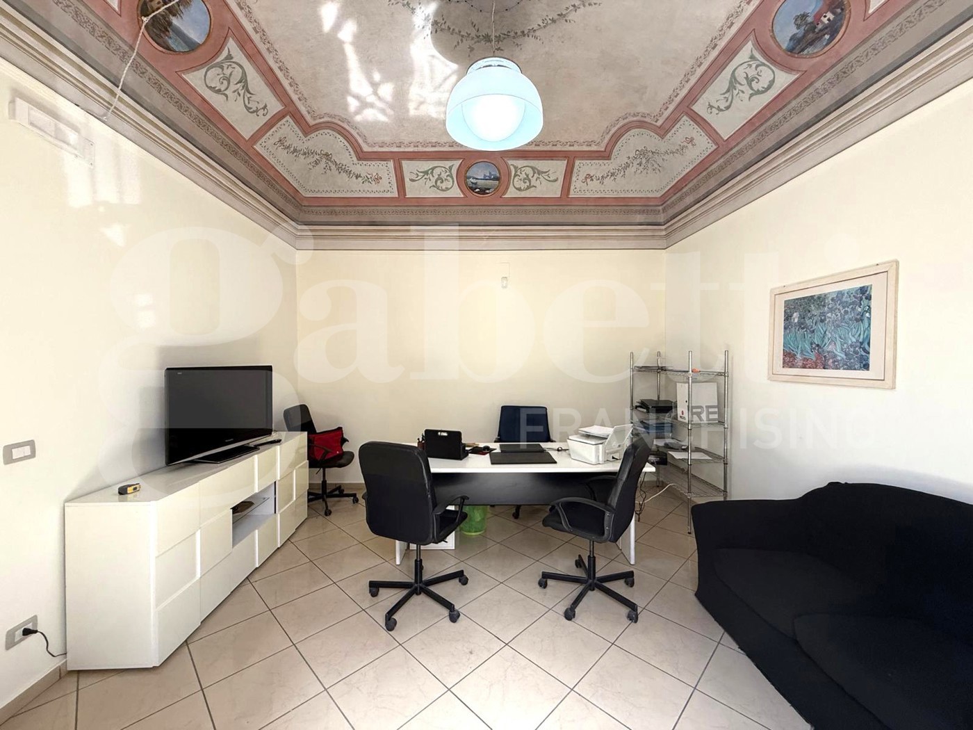 Quadrilocale ristrutturato a Aci Castello