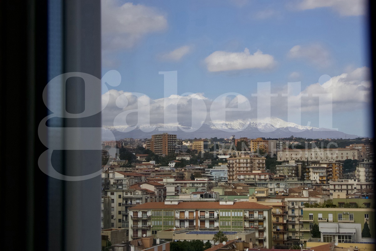Quadrilocale ristrutturato a Catania