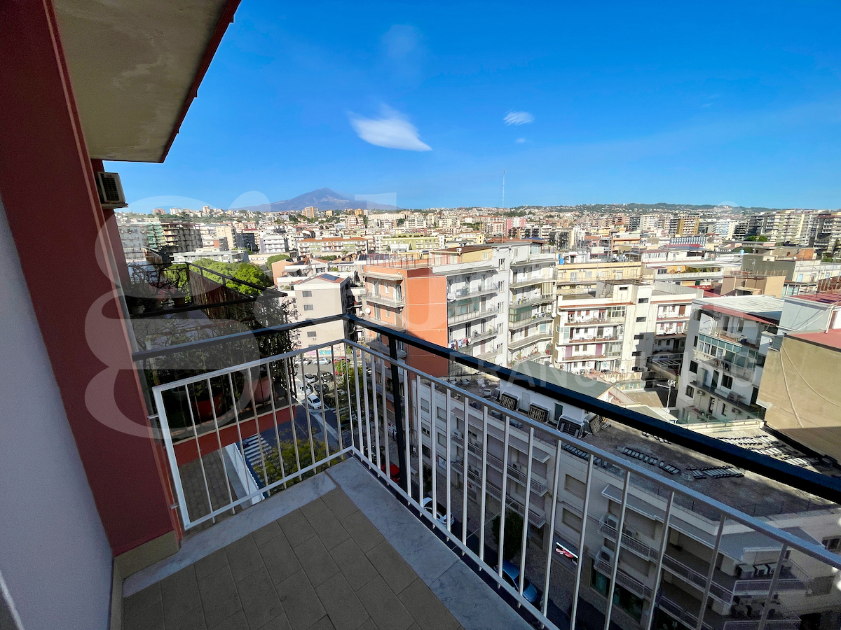Quadrilocale ristrutturato a Catania