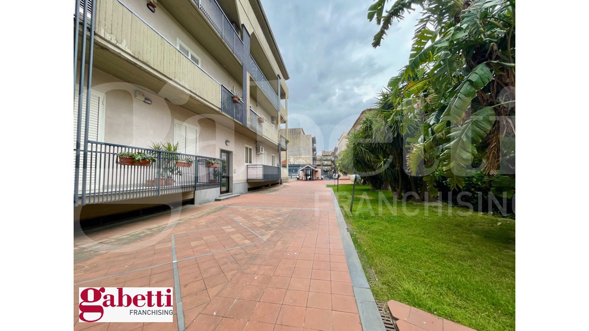 Appartamento in vendita a Patern�