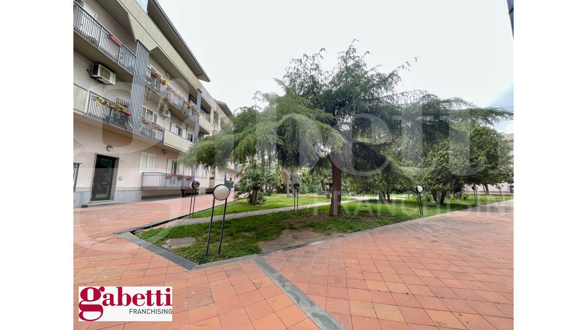 Appartamento in vendita a Patern�