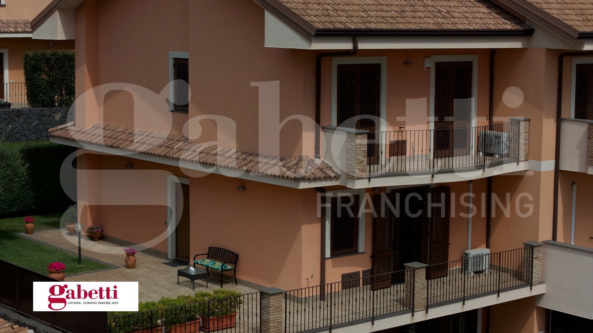Villa con giardino a Trecastagni