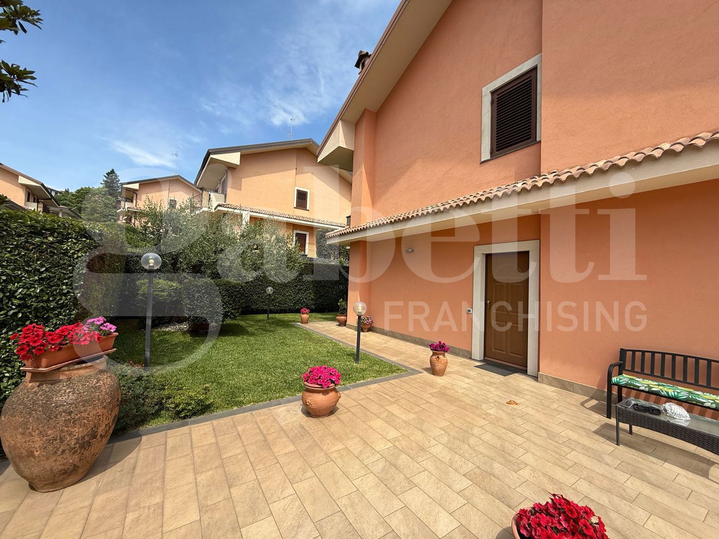 Villa con giardino a Trecastagni