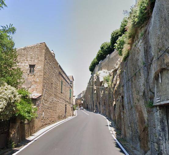 Appartamento con terrazzo a Pitigliano