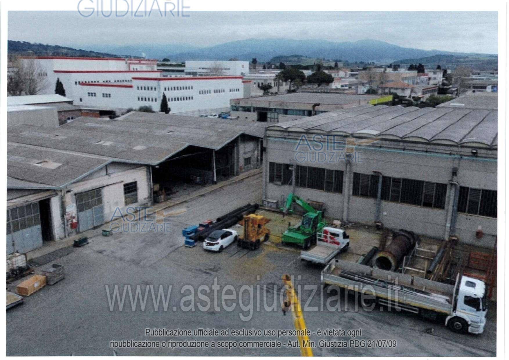 Opificio in vendita a Rosignano Marittimo