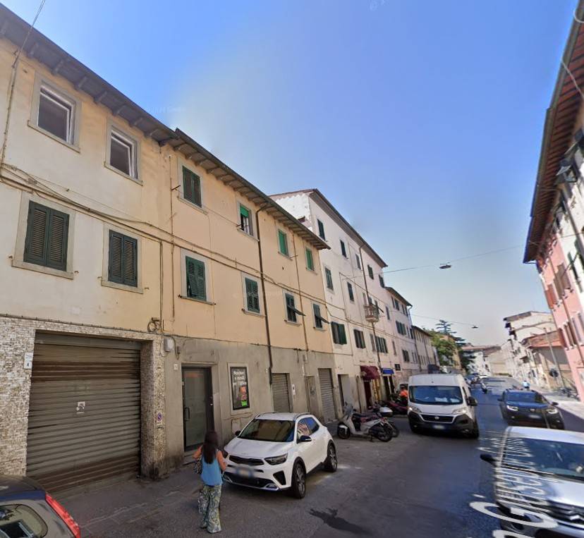 Magazzino in vendita a Livorno