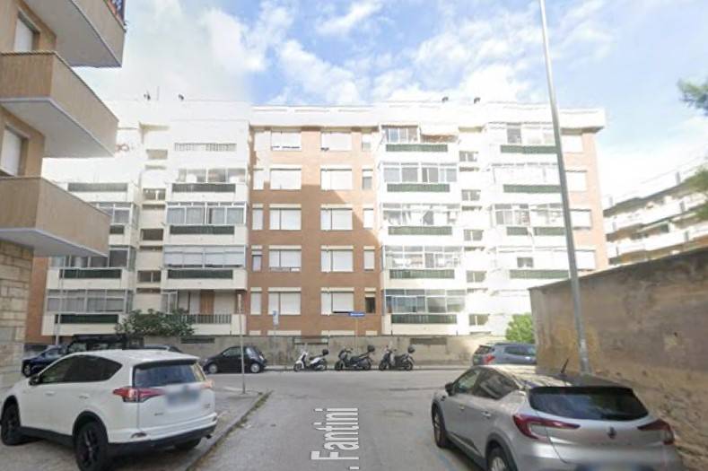 Appartamento in vendita a Livorno