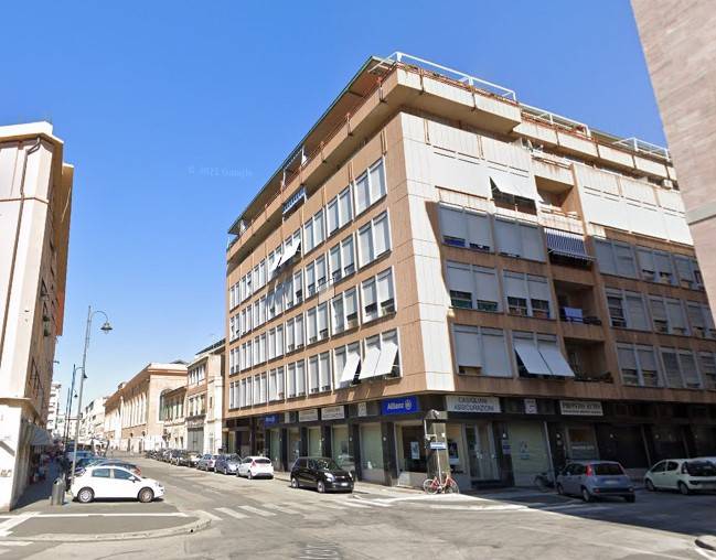 Magazzino in vendita a Livorno