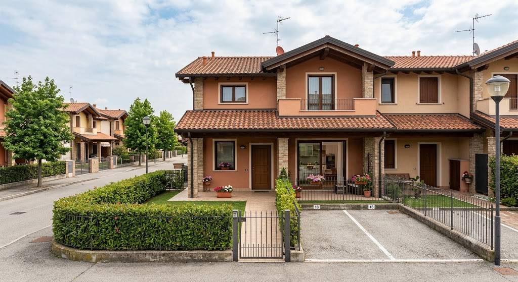 Villette a schiera in vendita a Roma