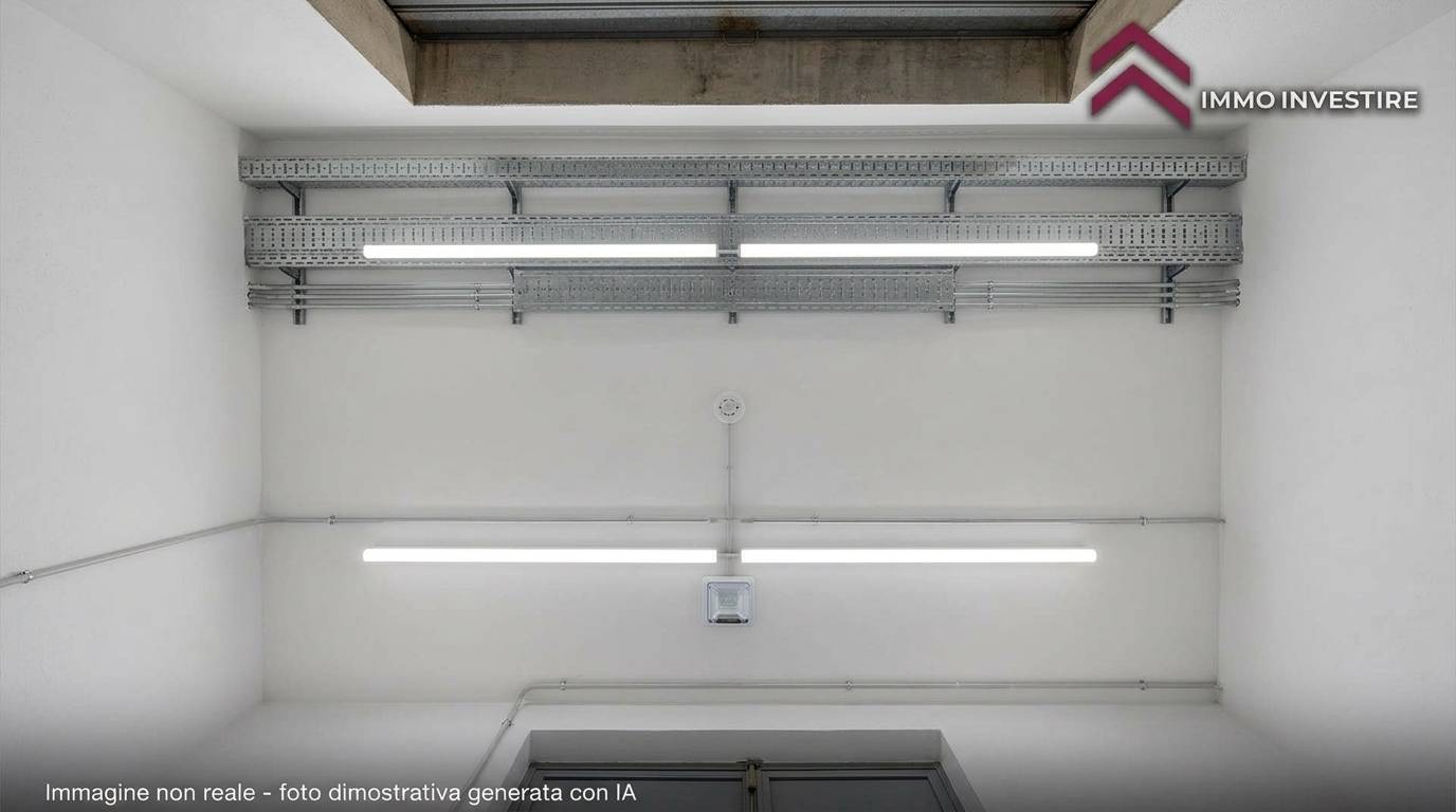 Magazzino in vendita a Arezzo