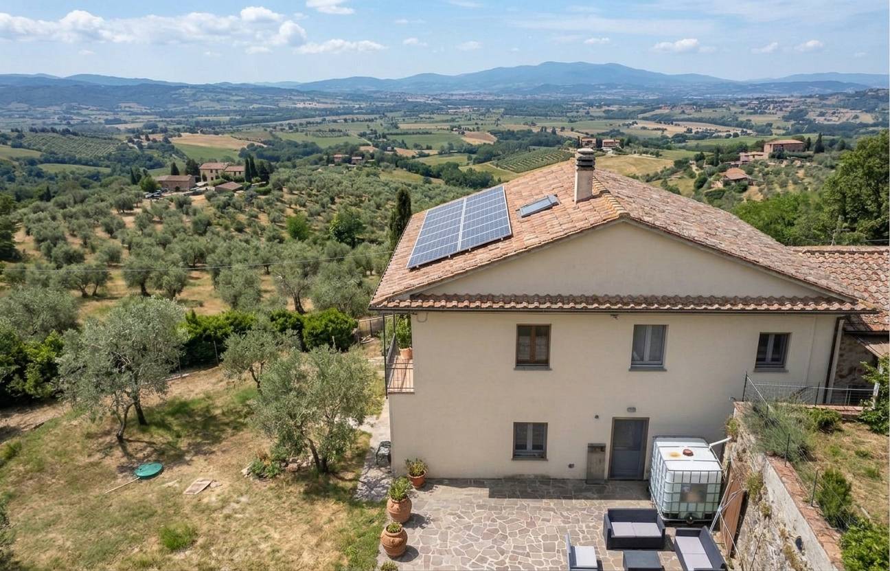 Appartamento in vendita a Reggello, Pontifogno