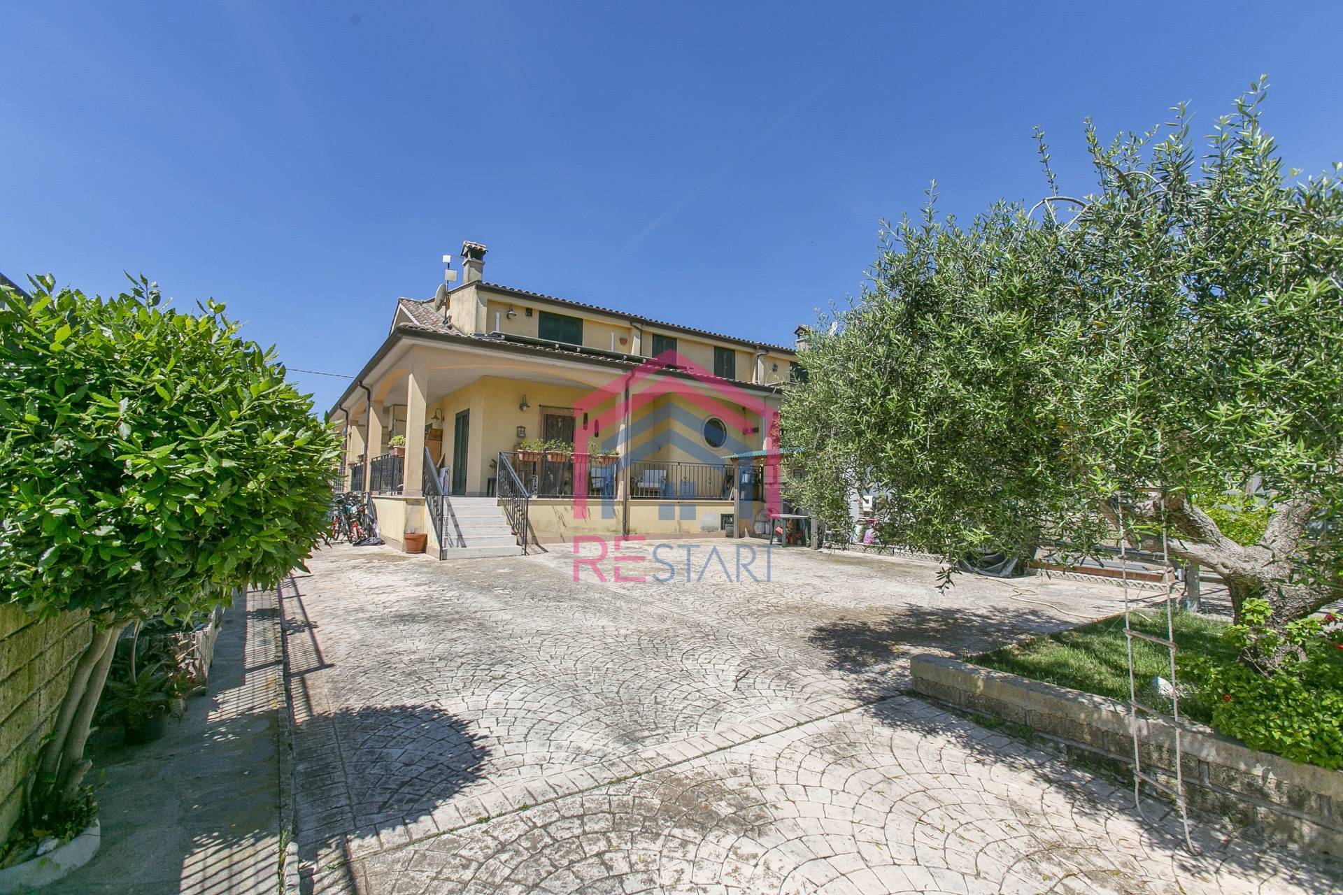Villetta bifamiliare in vendita a Anzio, Lido dei Pini