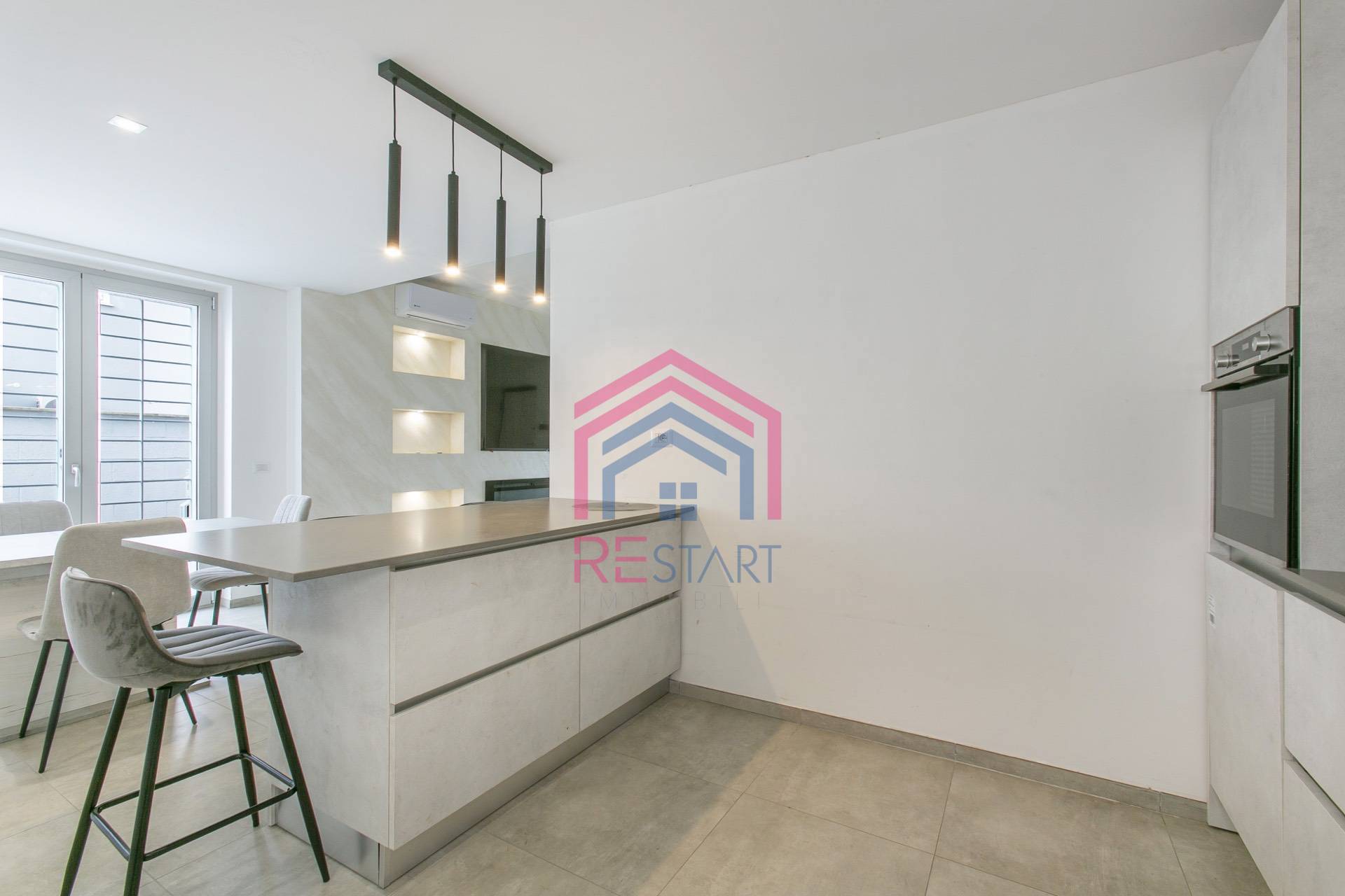 Villetta bifamiliare in vendita a Anzio