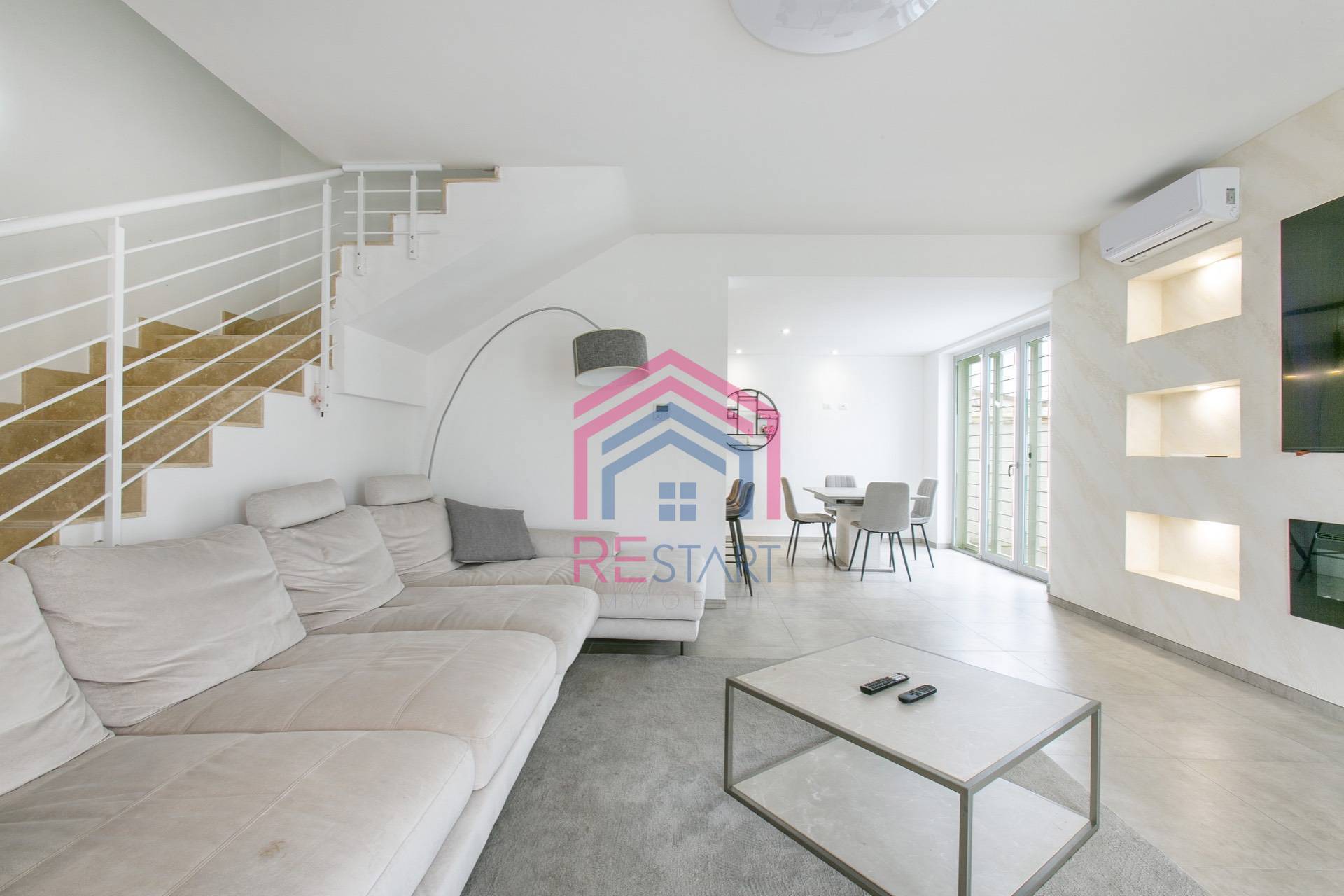 Villetta bifamiliare in vendita a Anzio