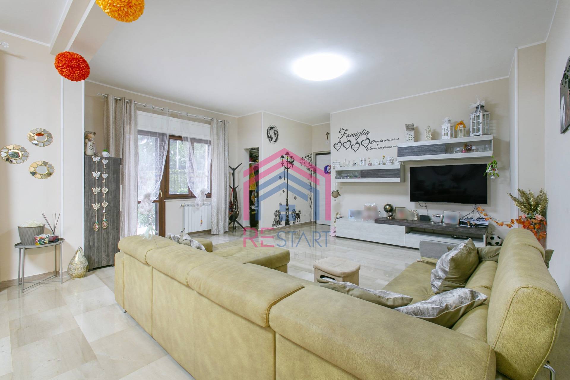 Appartamento in vendita a Aprilia, Centro