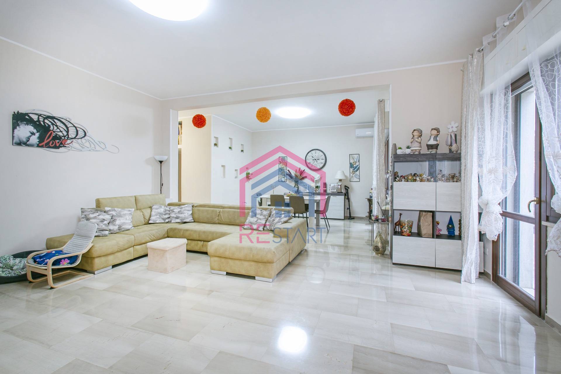 Appartamento in vendita a Aprilia, Centro