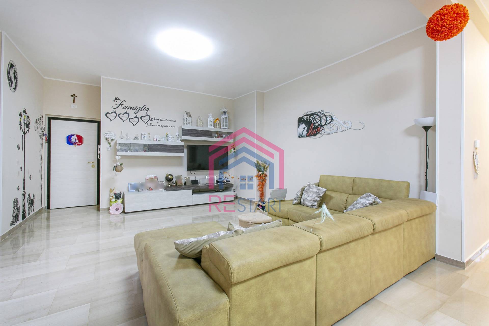 Appartamento in vendita a Aprilia, Centro