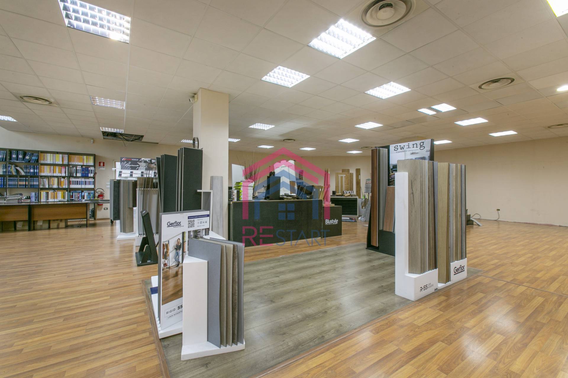 Magazzino in affitto a Pomezia, Pontina Vecchia