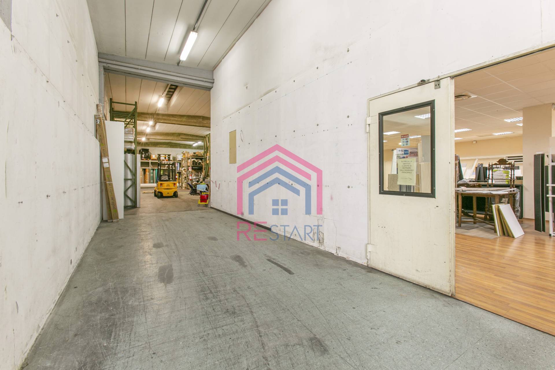 Magazzino in affitto a Pomezia, Pontina Vecchia