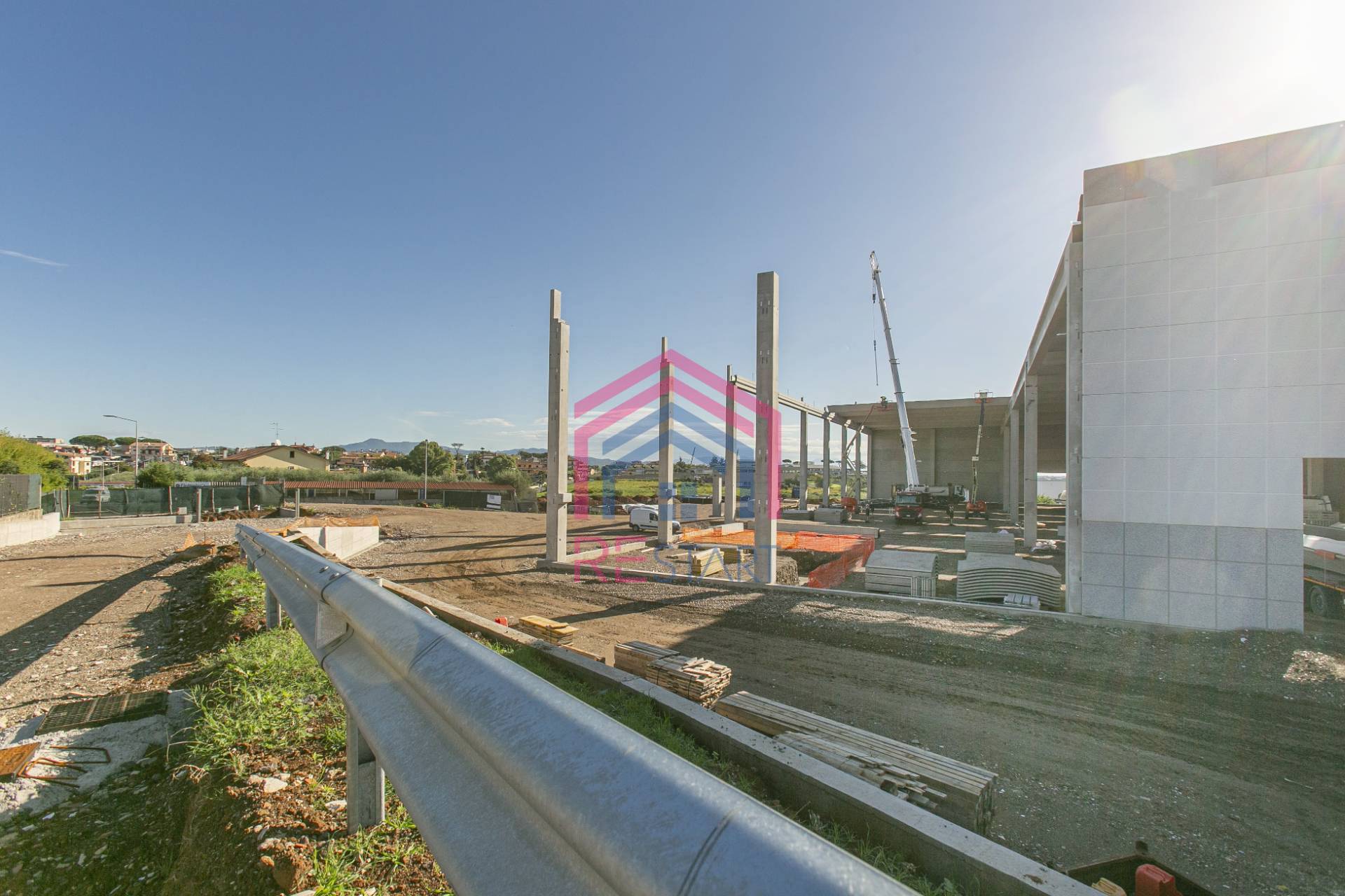 Capannone Industriale in affitto a Pomezia, Pontina Vecchia
