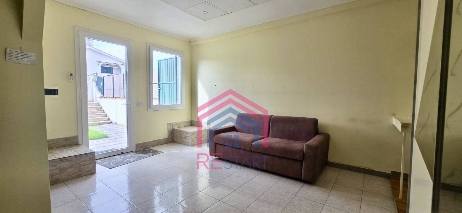 Villette a schiera in affitto a Ardea, Nuova California