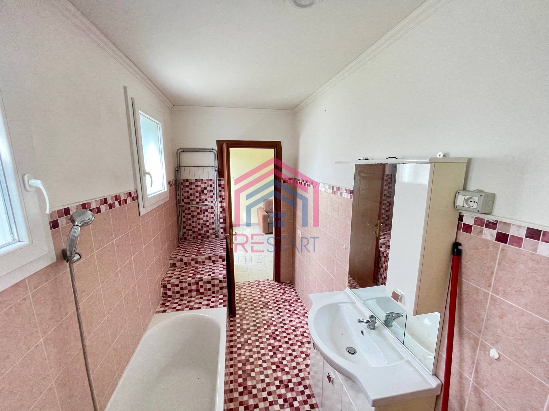 Villette a schiera in affitto a Ardea, Nuova California