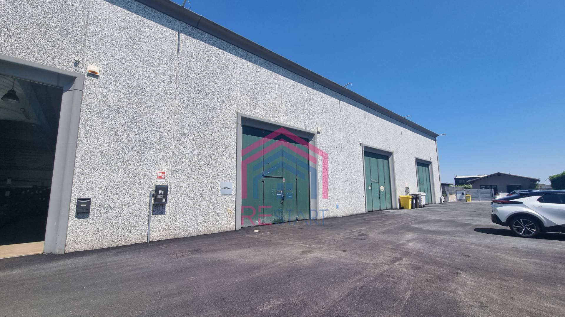 Capannone Industriale in affitto a Pomezia