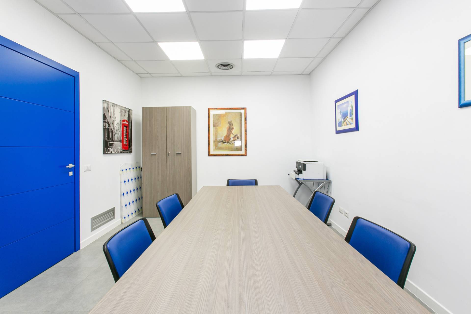 Ufficio in affitto a Pomezia