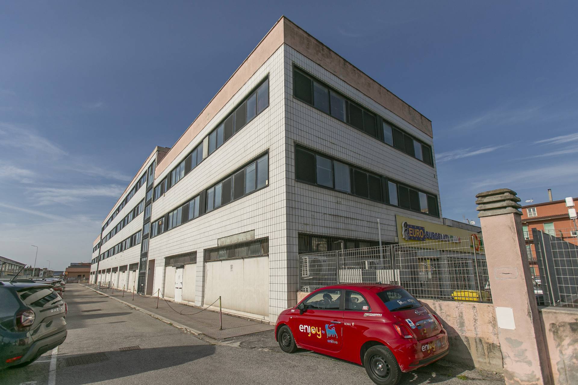 Ufficio in vendita a Pomezia