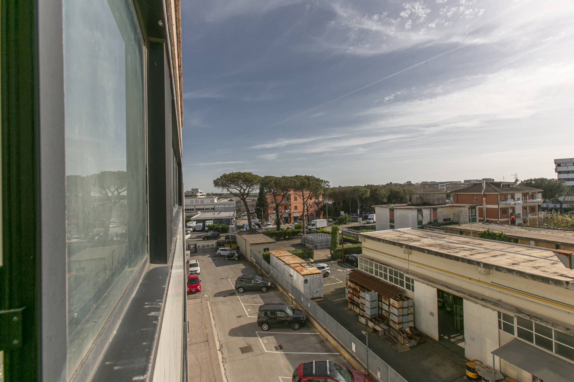 Ufficio in vendita a Pomezia