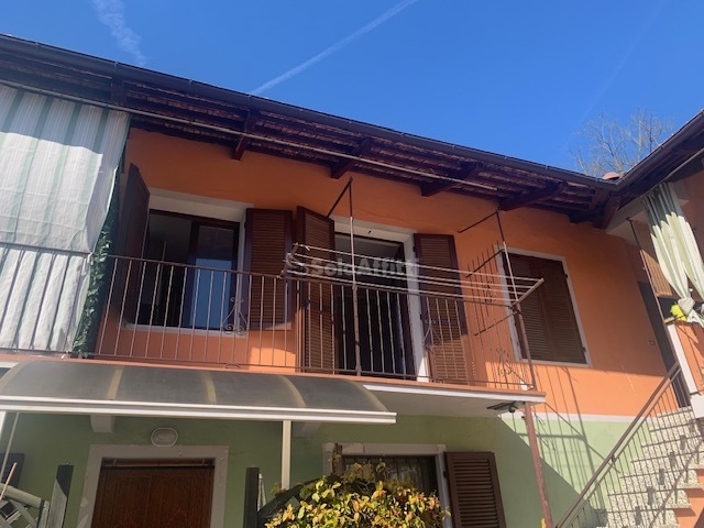 Quadrilocale con box in via pesio, Corneliano d'Alba