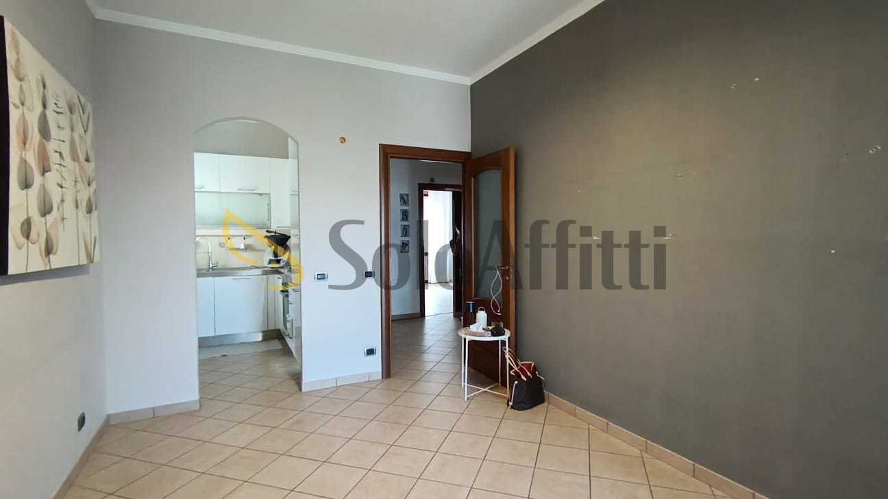 Trilocale in affitto in via pastrengo, Moncalieri