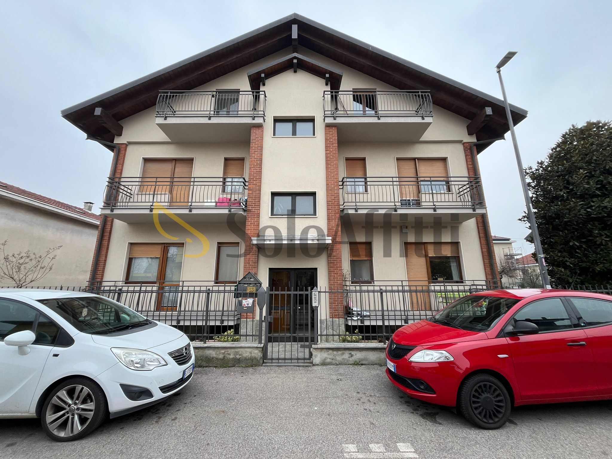 Bilocale con giardino in via colombo, Beinasco