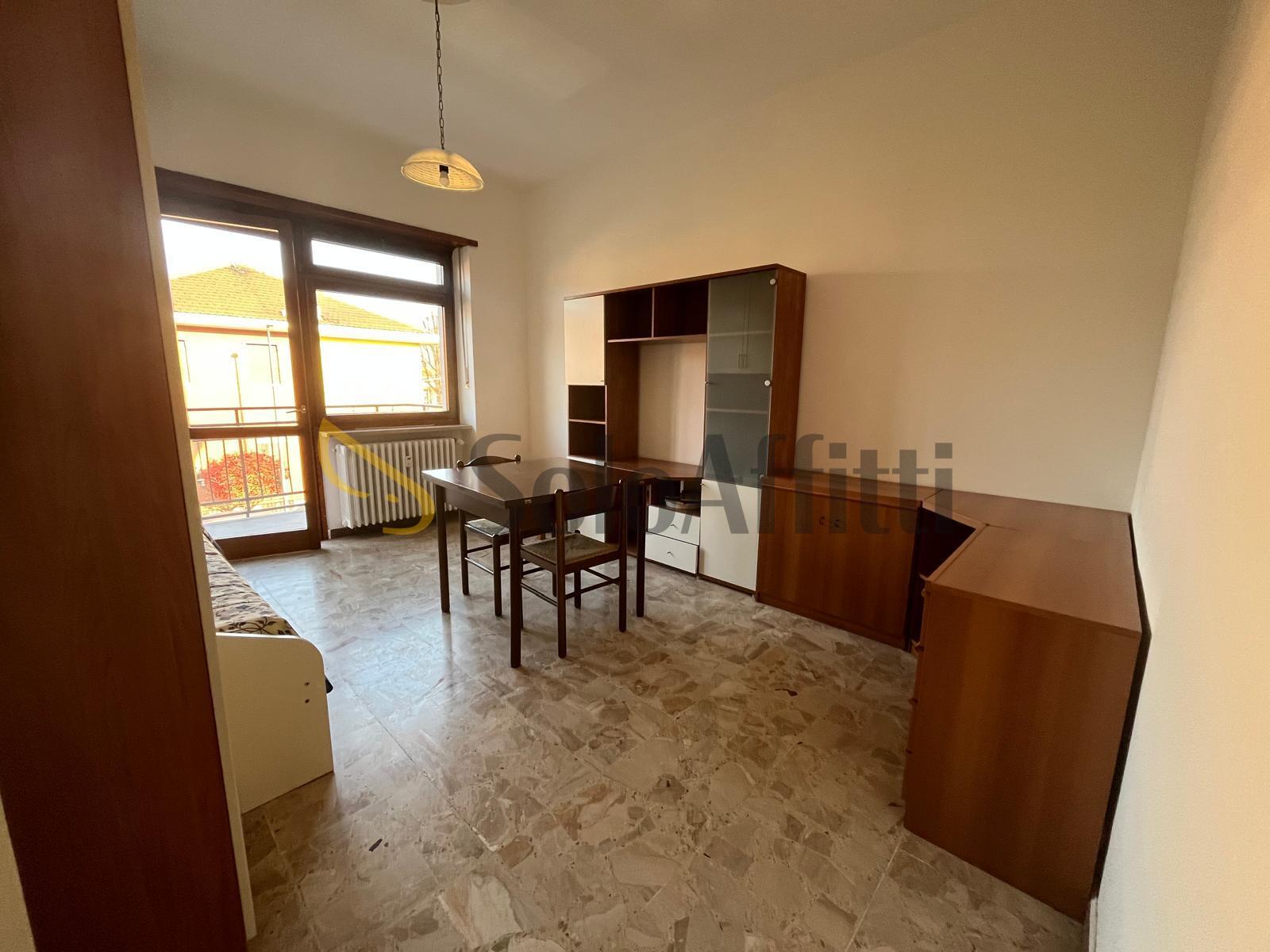 Bilocale con giardino in via colombo, Beinasco