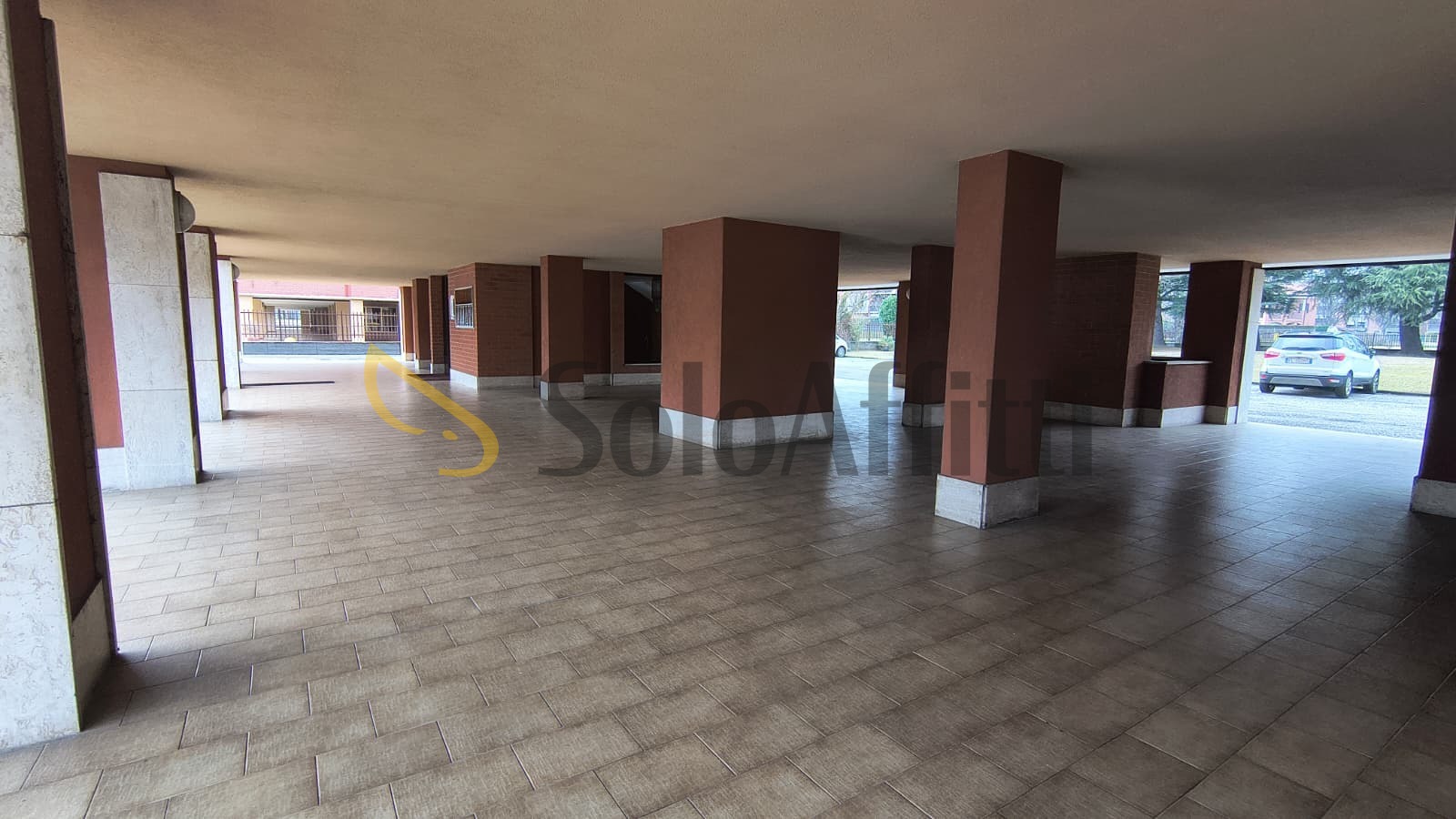 Quadrilocale con giardino in via gaetano salvemini, Venaria Reale