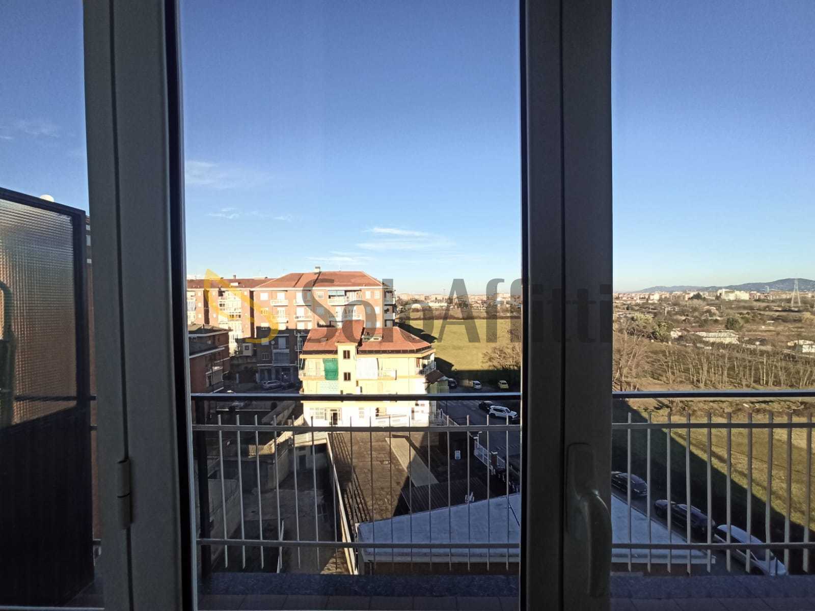 Bilocale ristrutturato in via trieste, Rivalta di Torino