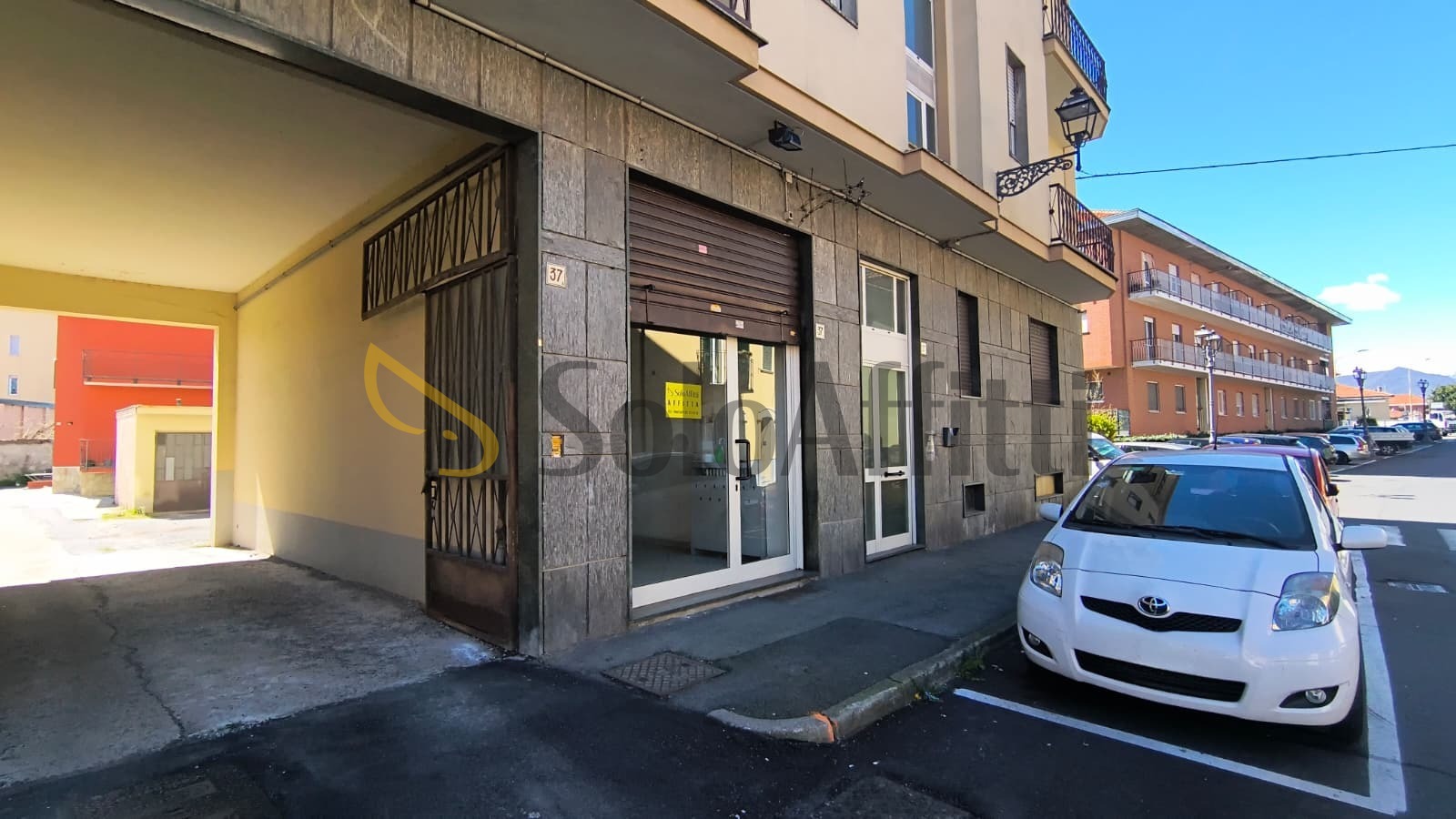 Locale commerciale ristrutturata a Orbassano