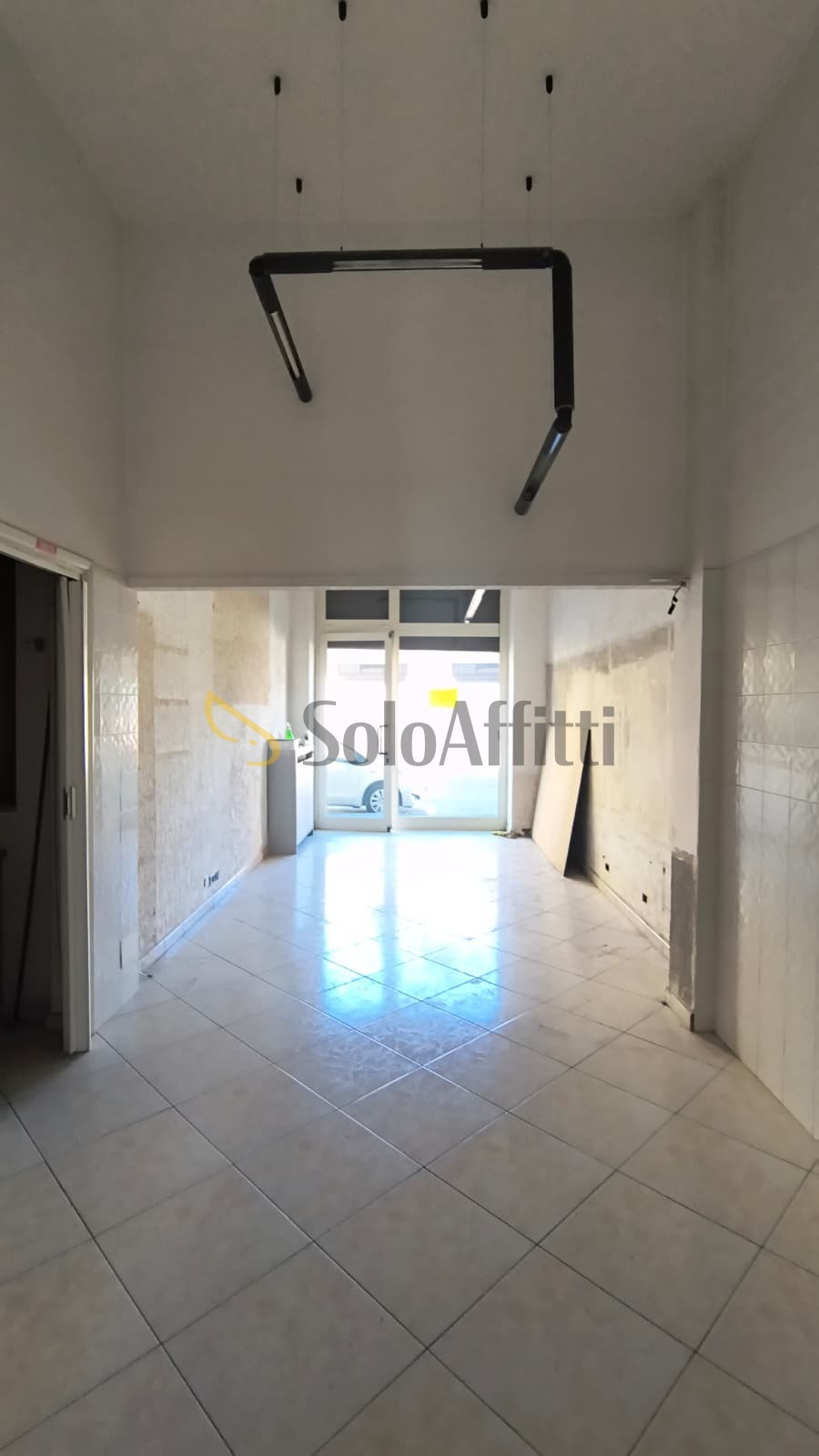 Locale commerciale ristrutturata a Orbassano