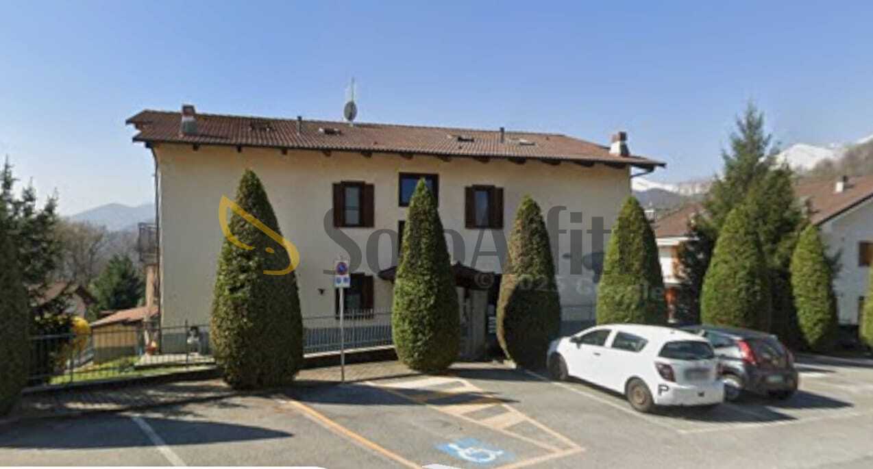 Mansarda con giardino in via villargrande 8, Coazze