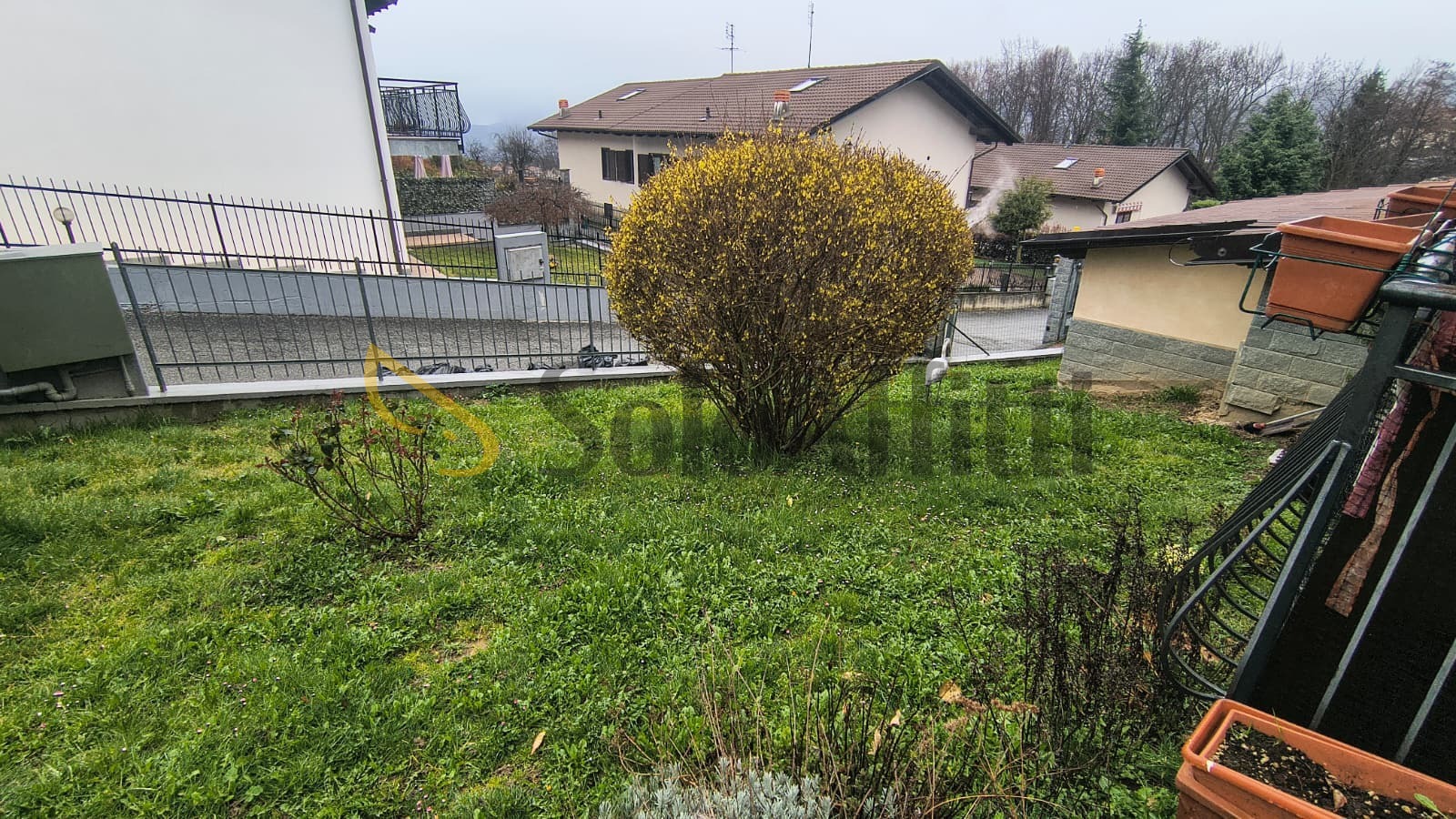 Mansarda con giardino in via villargrande 8, Coazze