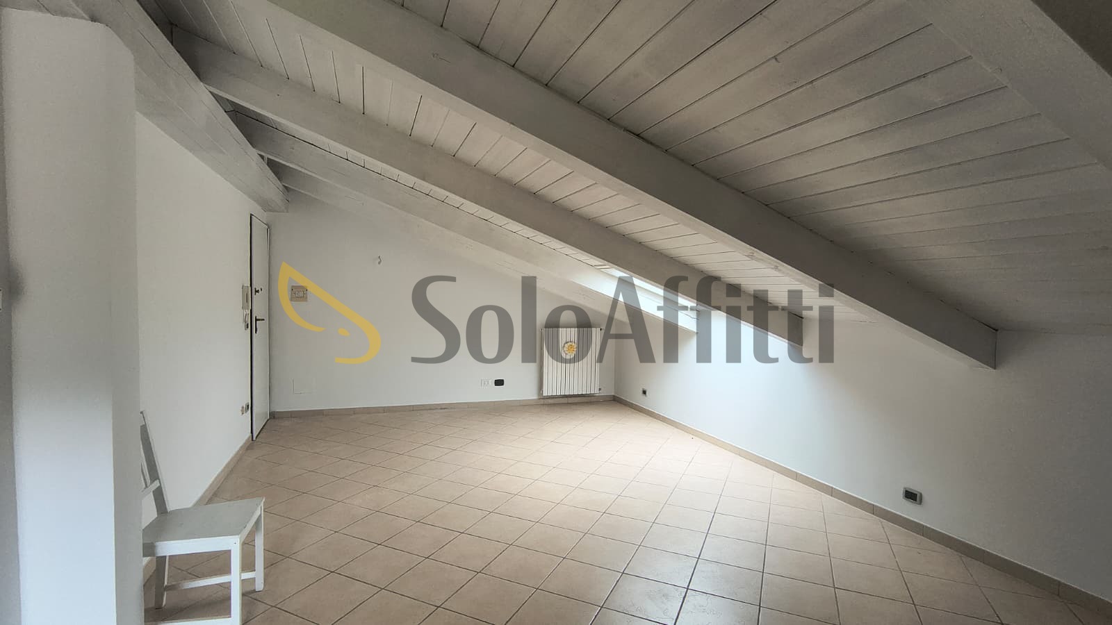 Mansarda con giardino in via villargrande 8, Coazze