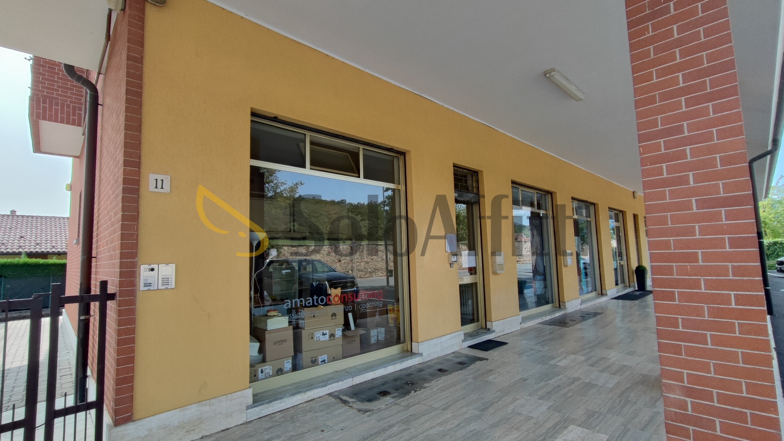 Locale commerciale in affitto in via vitrani, Villarbasse