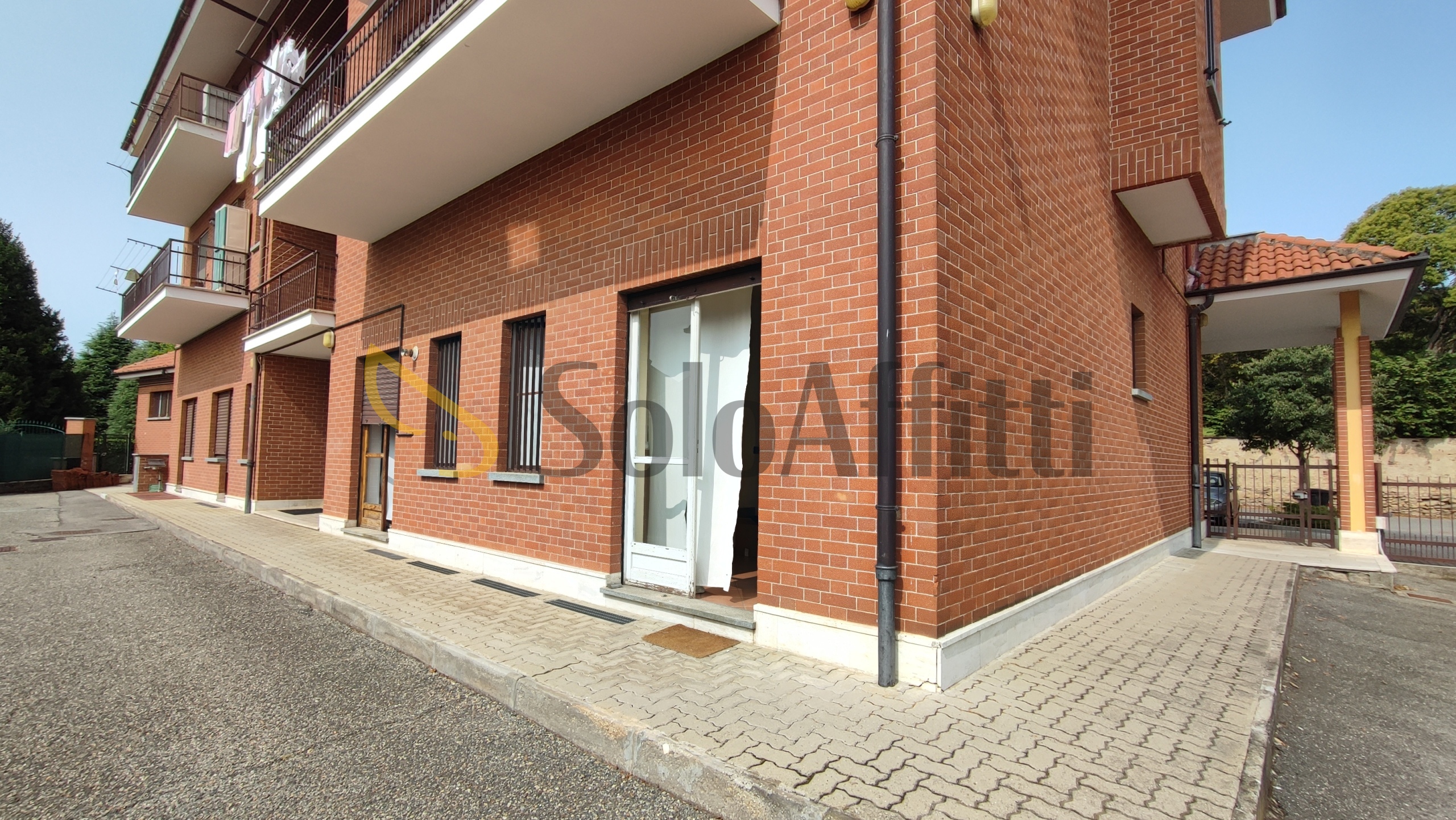 Locale commerciale in affitto in via vitrani, Villarbasse