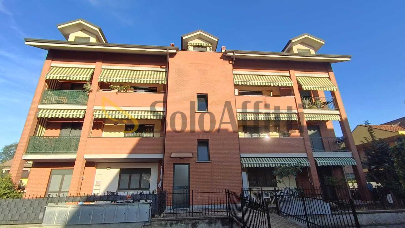 Bilocale con box in viale maina, La Loggia