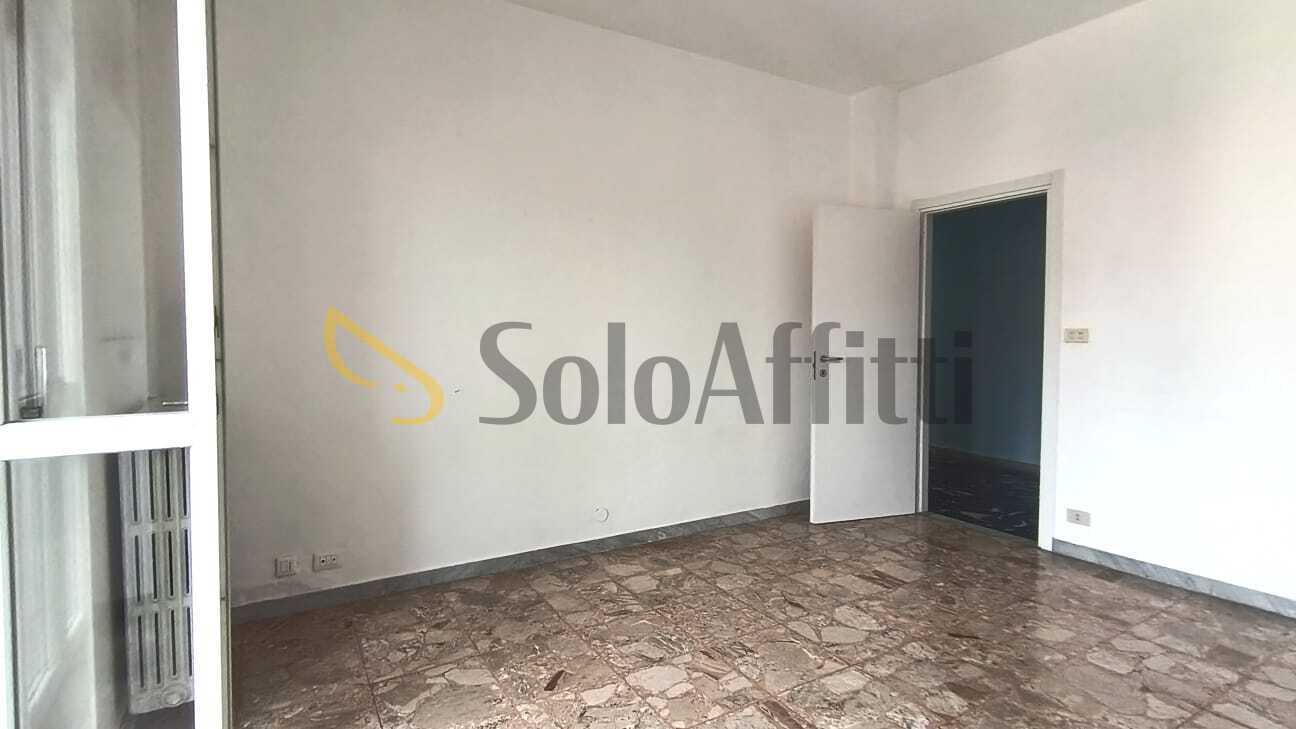 Trilocale ristrutturato in via po, Nichelino