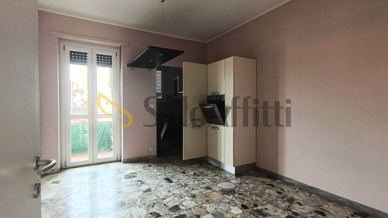 Trilocale ristrutturato in via po, Nichelino