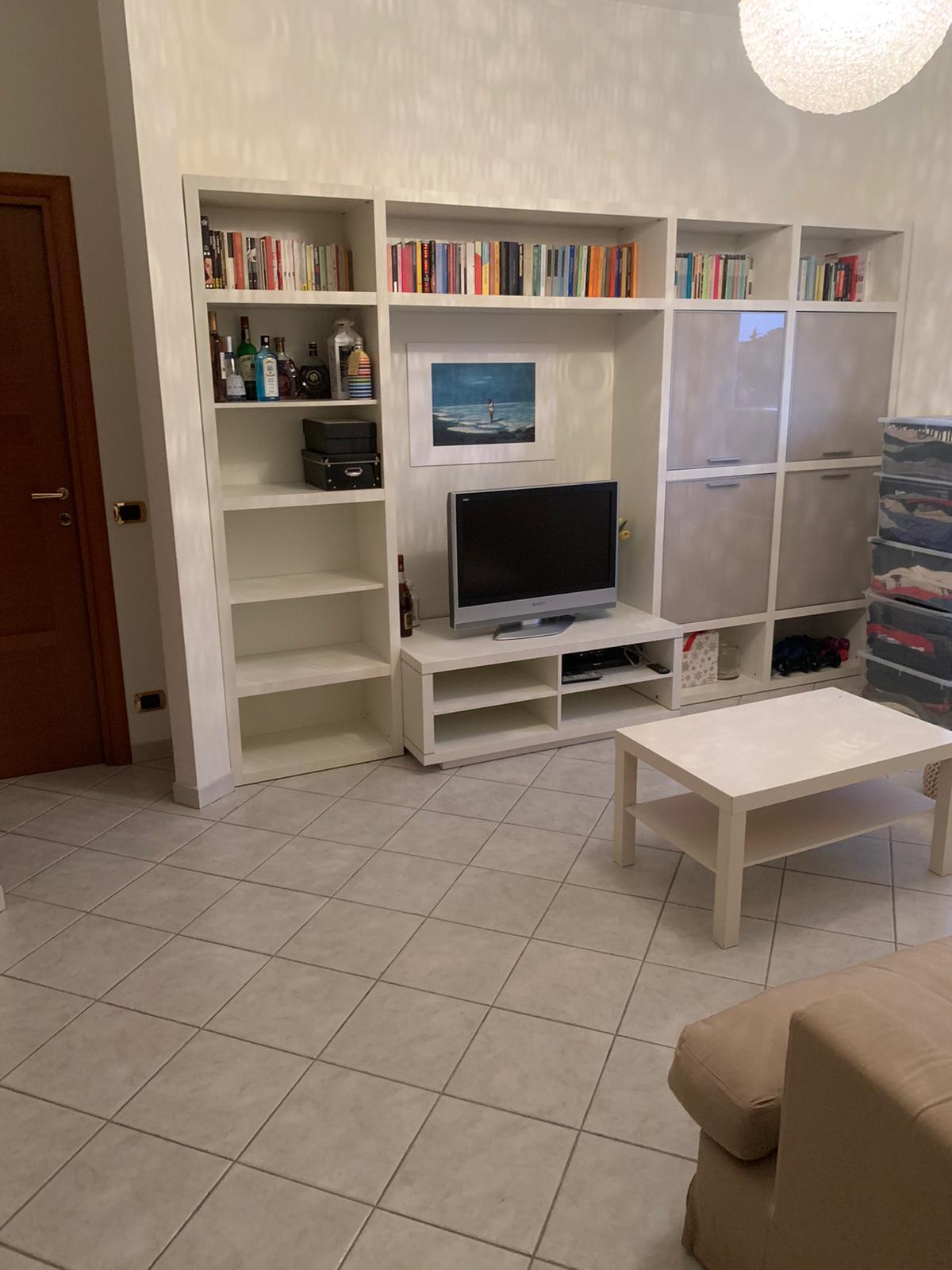 Trilocale in affitto in via dei veralli, Roma