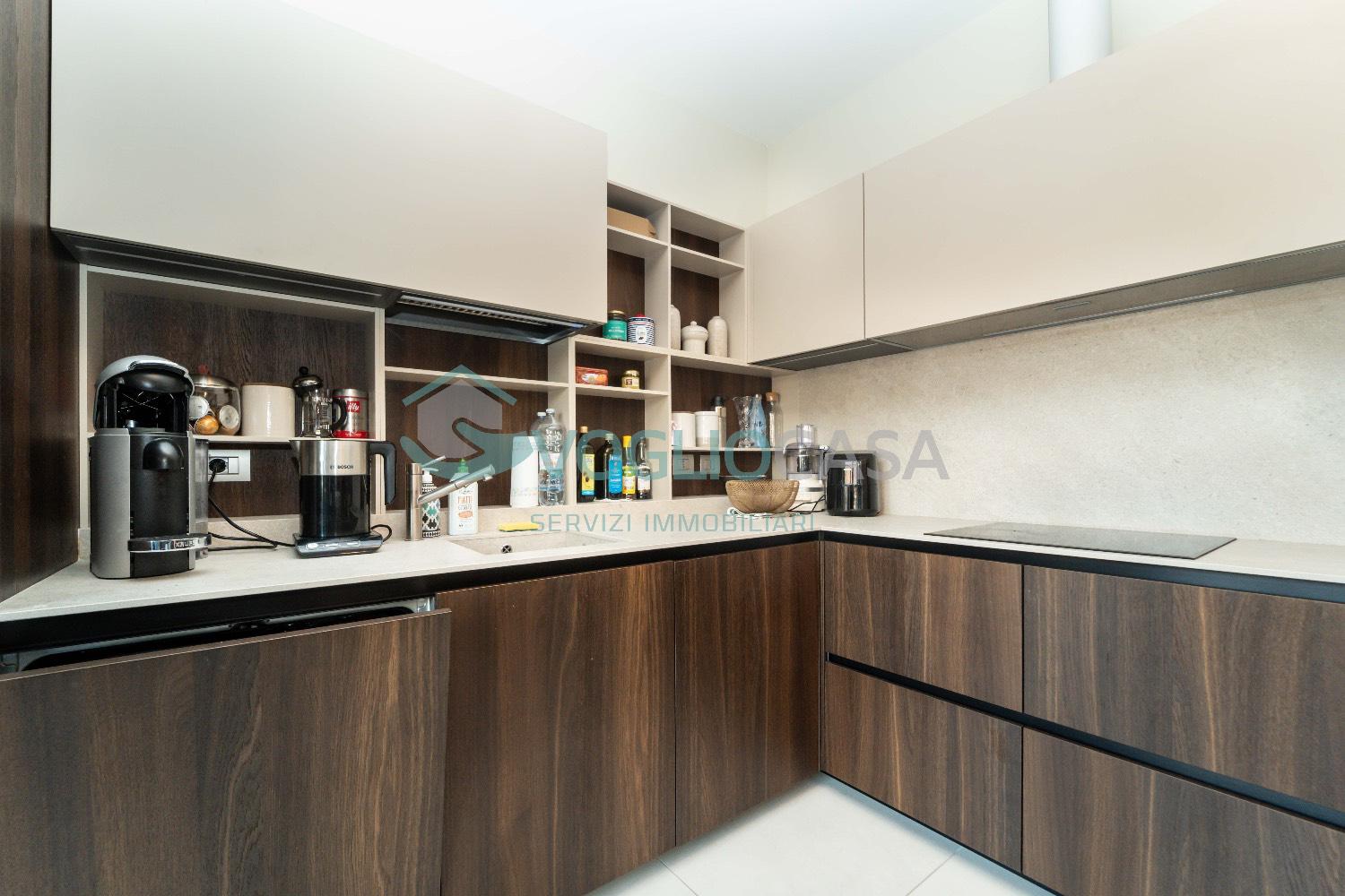 Trilocale arredato in affitto a Milano